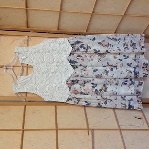 Xhilaration lace and floral dress size M